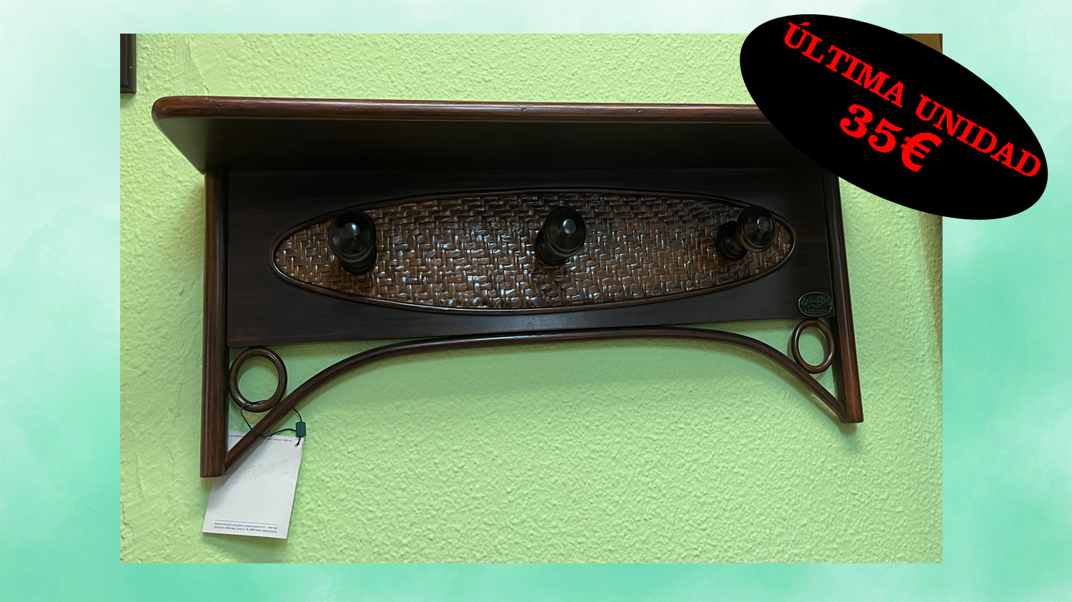 Perchero de pared con Estante
